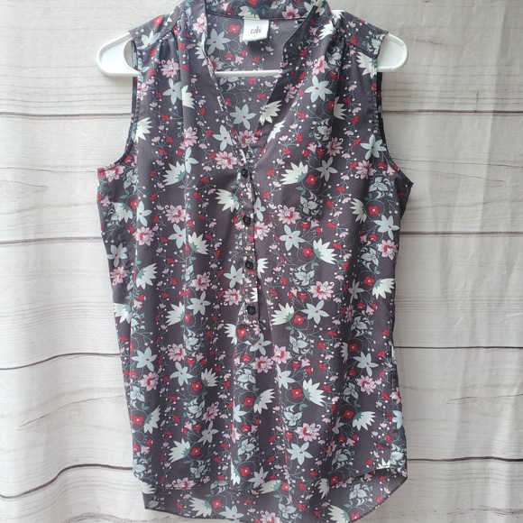 CAbi Tops - Cabi 5210 Women Sleeveless Floral Button Front Blouse Gray Red Small